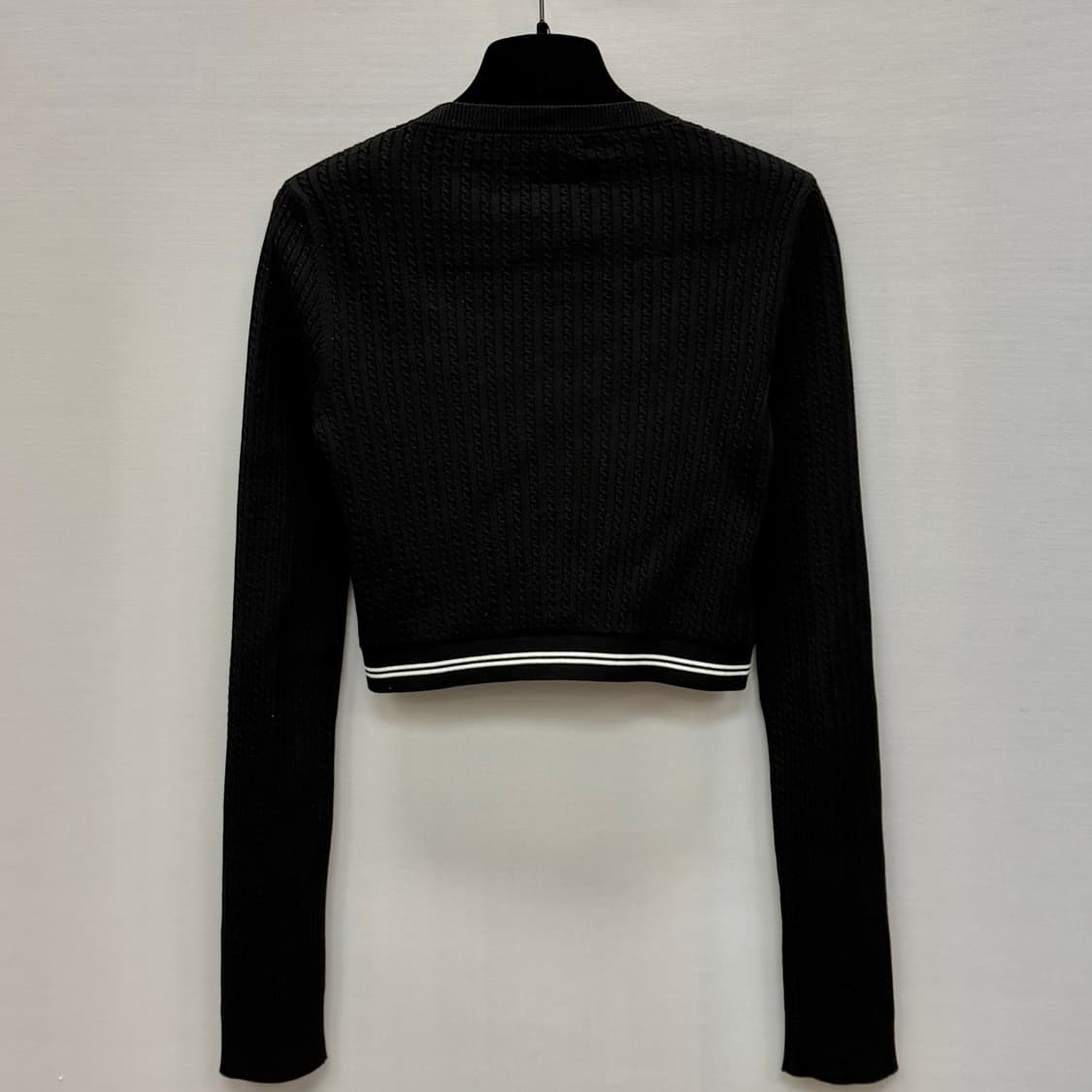 미우미우 로고 크롭 니트집업 ( 33 ) 상품이미지4