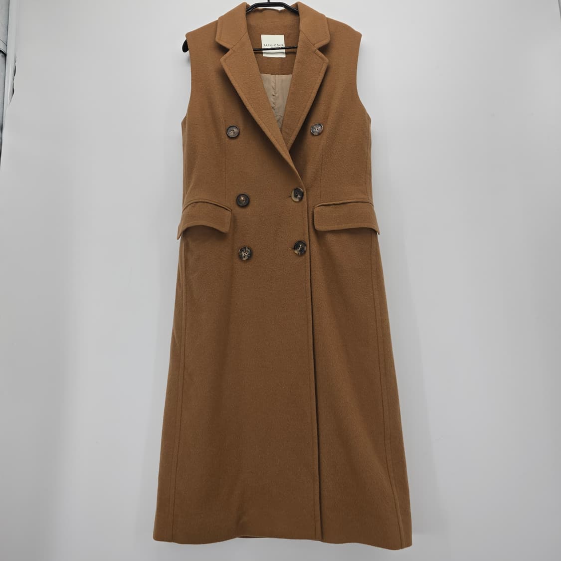 Each & Other Paris 울 롱 베스트 코트 상품이미지1