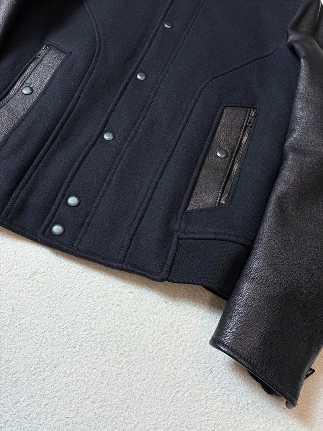 타임옴므 13FW 염소가죽 배색 울 바시티 자켓 PN7345 상품이미지3