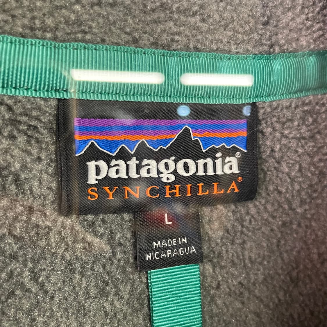 파타고니아 신칠라 플리스 풀오버 상품이미지8