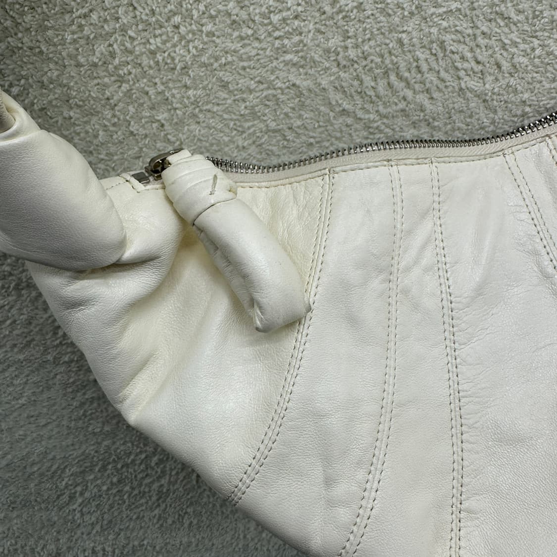 르메르 크루아상 백 스몰 상품이미지3