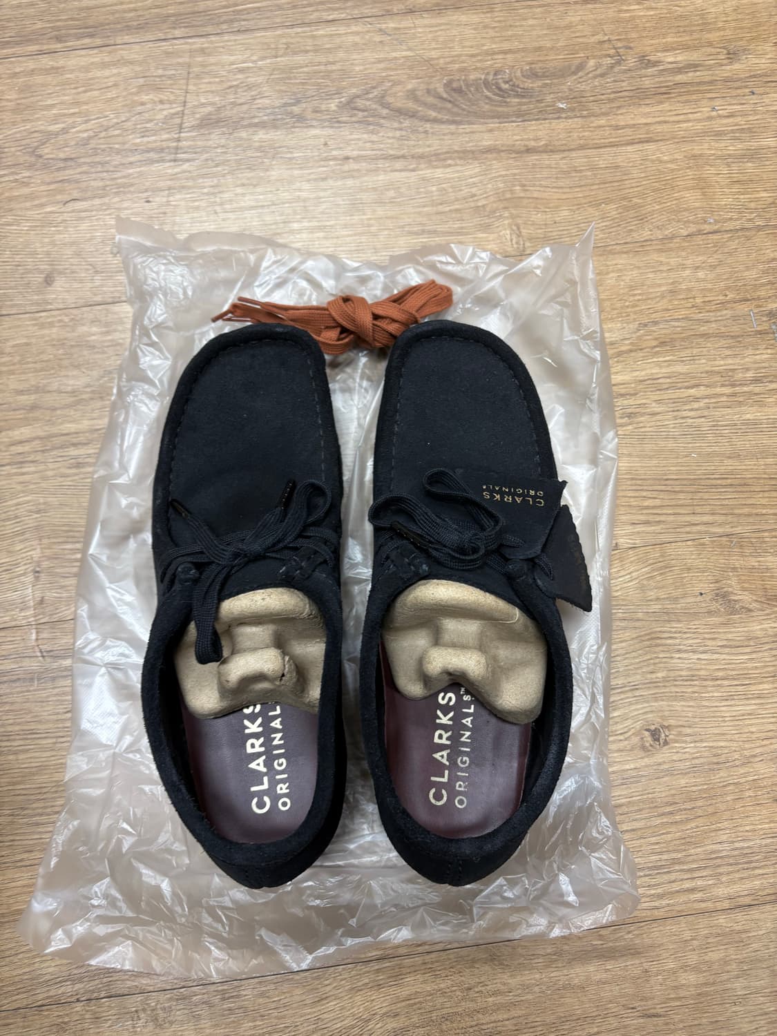 클락스 오리지널 왈라비 블랙 255 상품이미지2