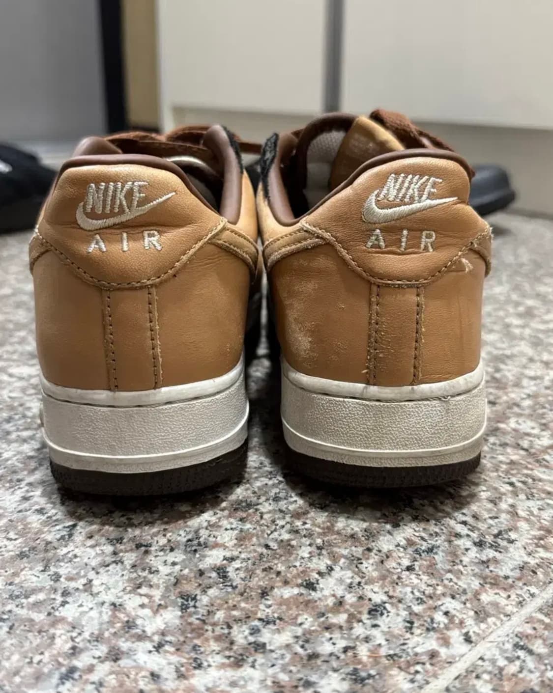 [245] 나이키 에어포스 1 로우 qs 아콘 2021 상품이미지2