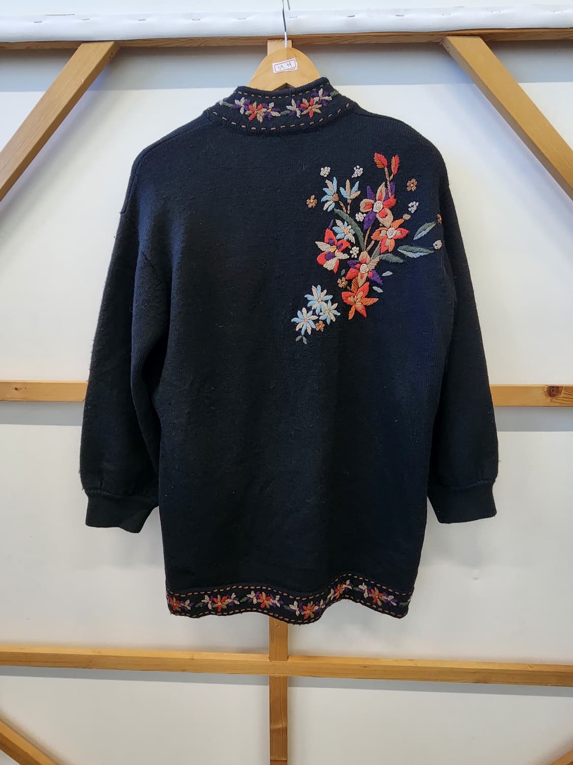 울 혼방 핸드 자수 니트 가디건 상품이미지4