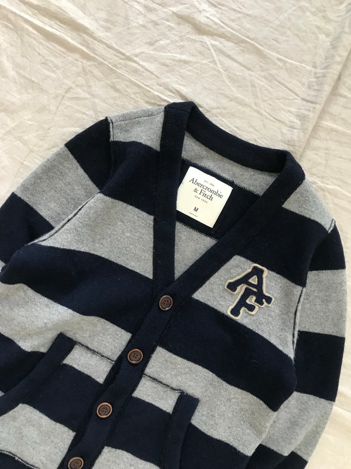 아베크롬비 자수 로고 스트라이프 울 니트 가디건 상품이미지6
