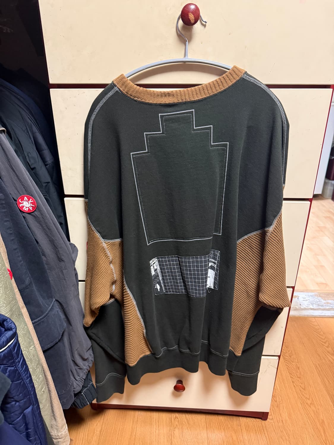 [XL] 카브엠트 와이드립 컷 크루넥 20만 상품이미지3