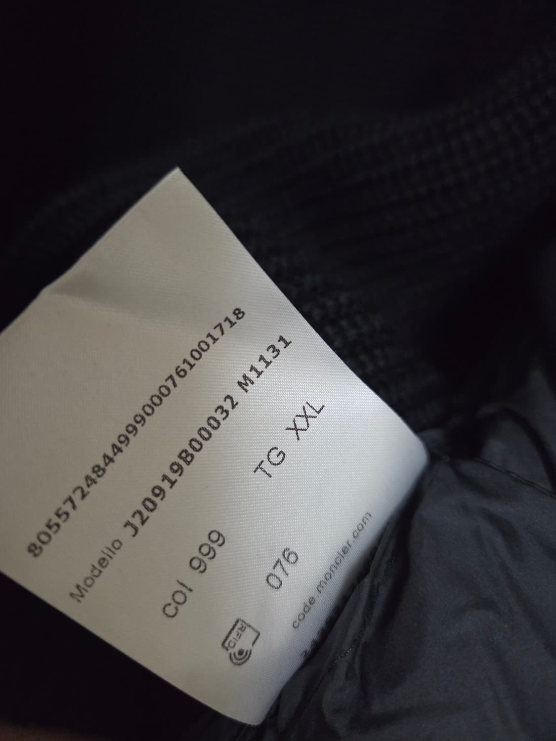 몽클레어 남성 니트 패딩 블랙 색상  상품이미지6