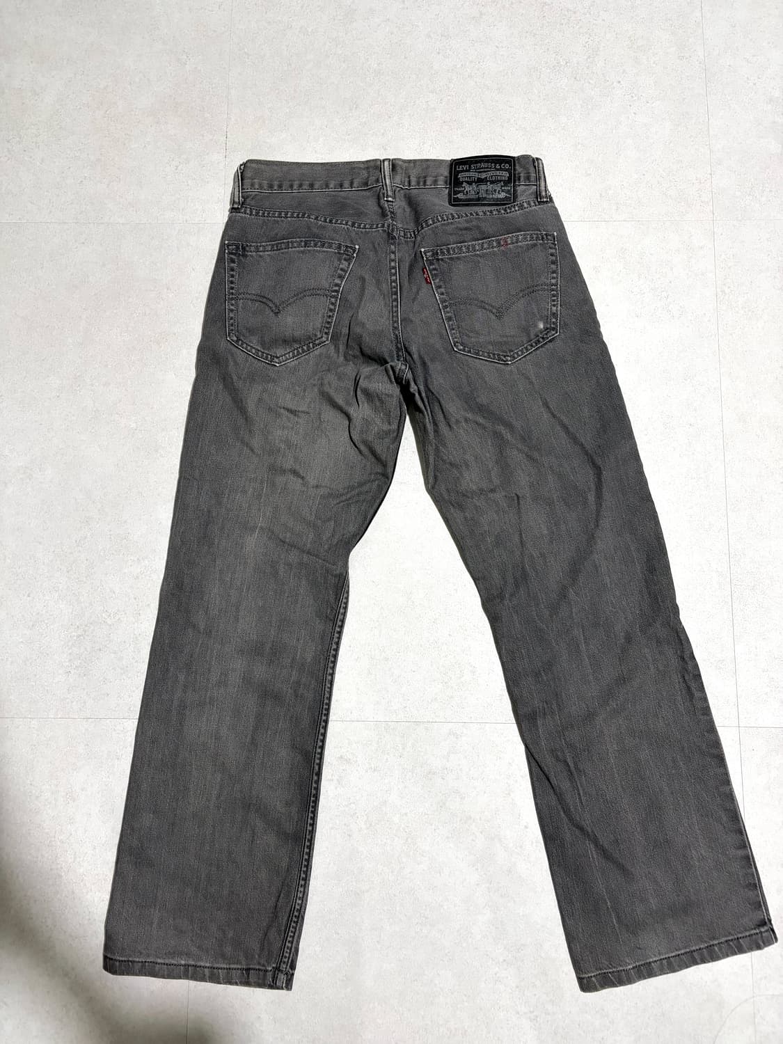 리바이스 올드 세미오버핏 흑청진 32 상품이미지1