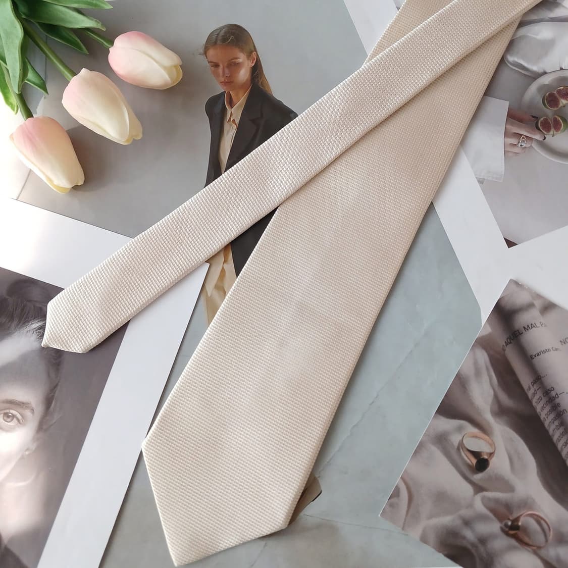 MCM 실크 아이보리 솔리드 텍스처 넥타이 9cm A+등급 A19323
 상품이미지5
