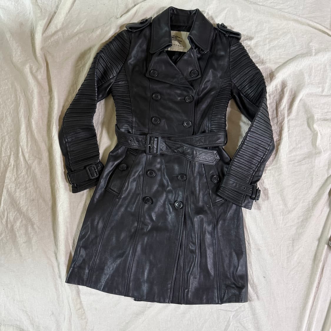 버버리 레더 트렌치코트  상품이미지1