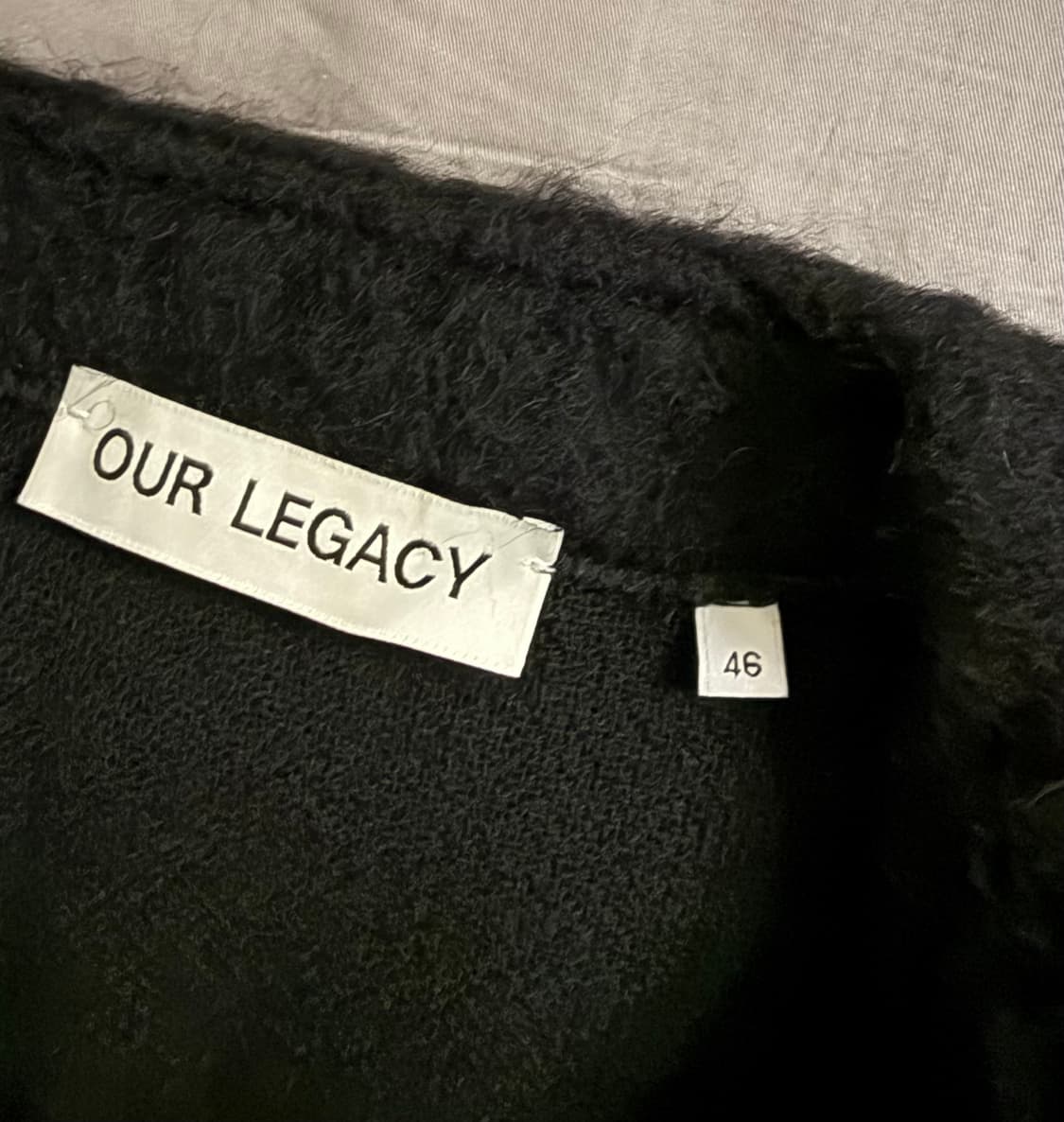 아워레가시 모헤어 가디건 블랙 상품이미지3