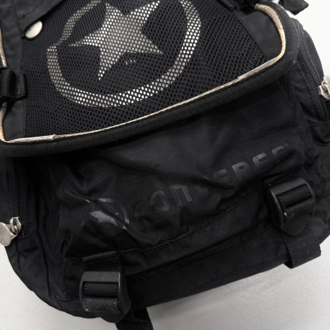 컨버스 Y2K 별 올드스쿨 백팩 블랙 상품이미지4