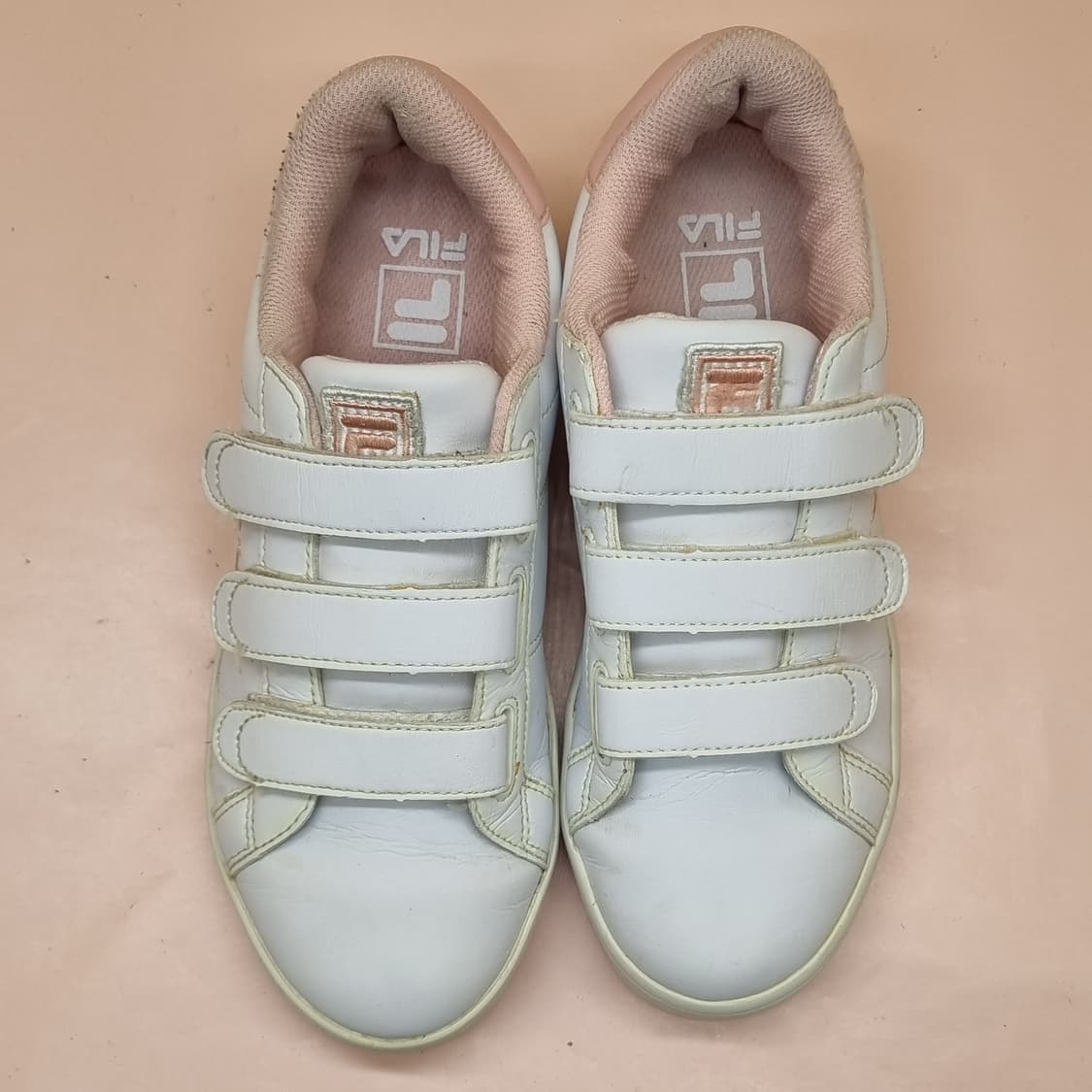 휠라 코트 디럭스 벨크로 여성스니커즈240  상품이미지2