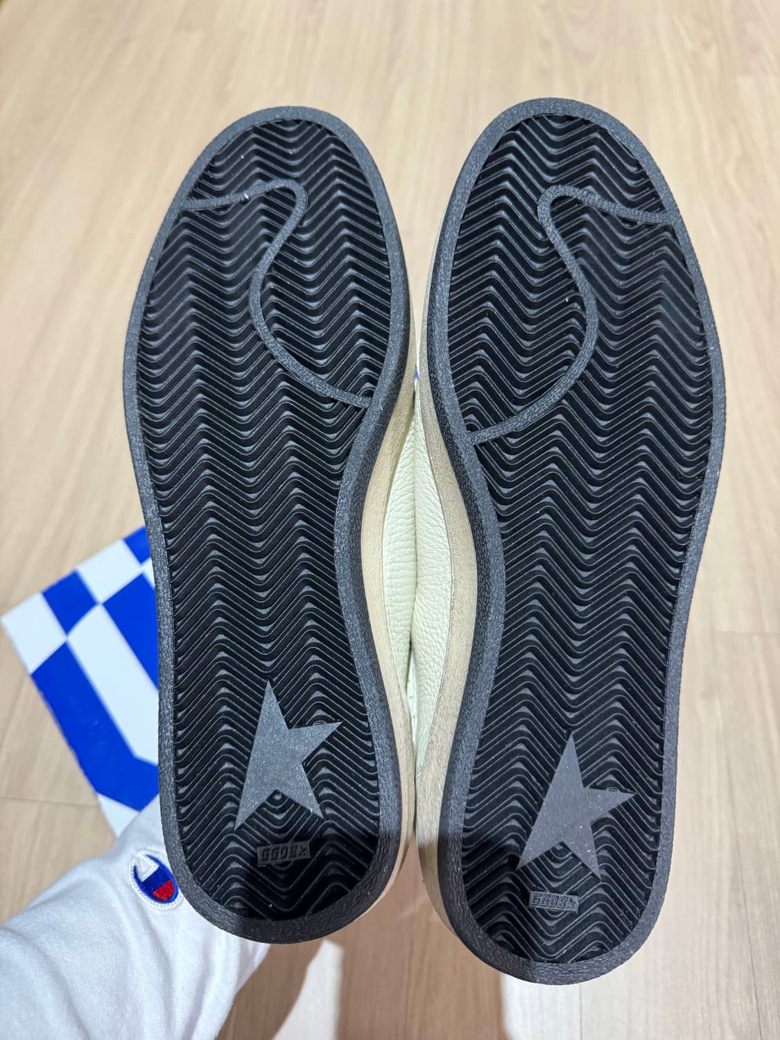 골든구스 볼스타 새상품 43사이즈 상품이미지2