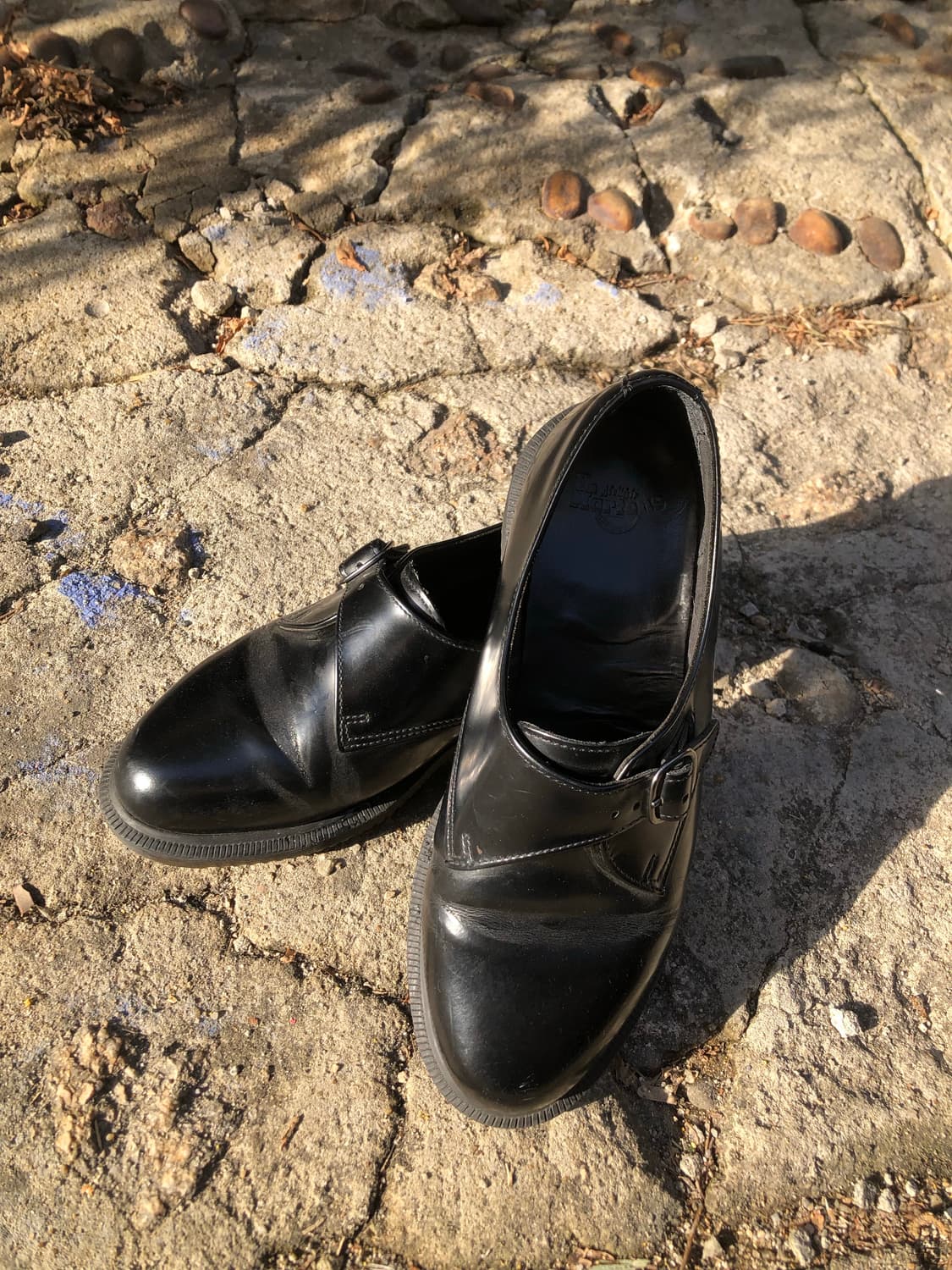 Dr.Martens Lorne black 상품이미지1