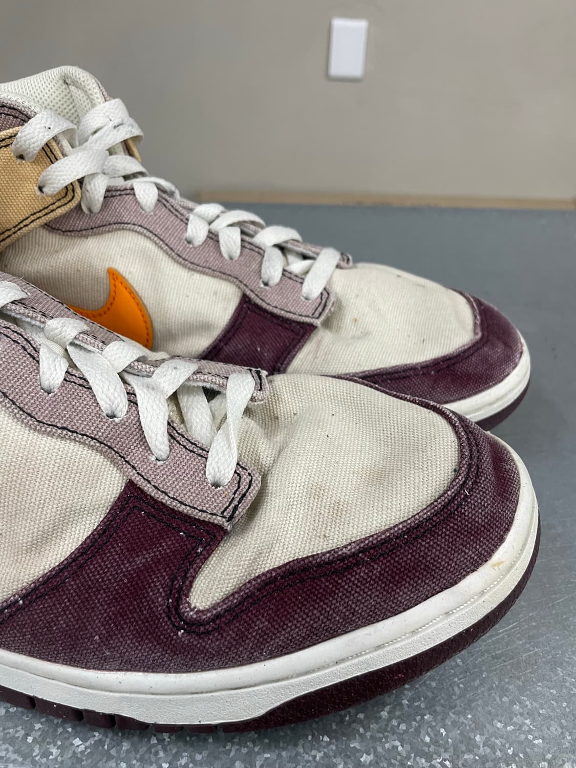 나이키 덩크 미드 코코넛 밀크 300 상품이미지9