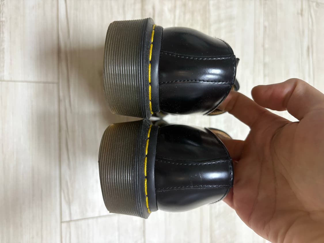 닥터마틴 1461 3홀 스무스 230 상품이미지5