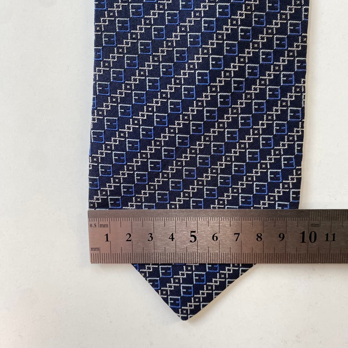 펜디 (FENDI) FF 모노그램 명품 정품 넥타이 상품이미지9