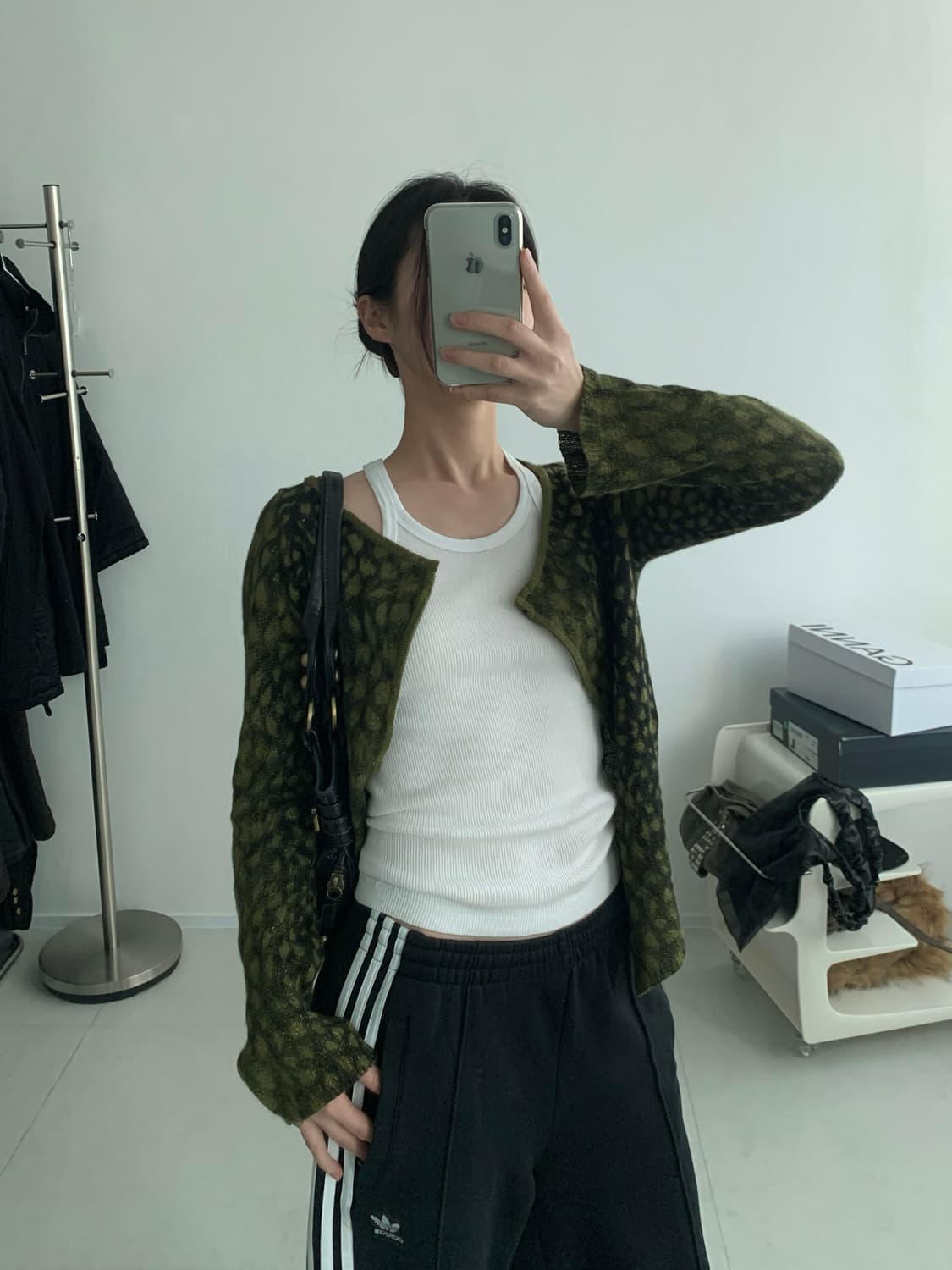 Fur Trimming Leopard Zip-up Cardigan 상품이미지1