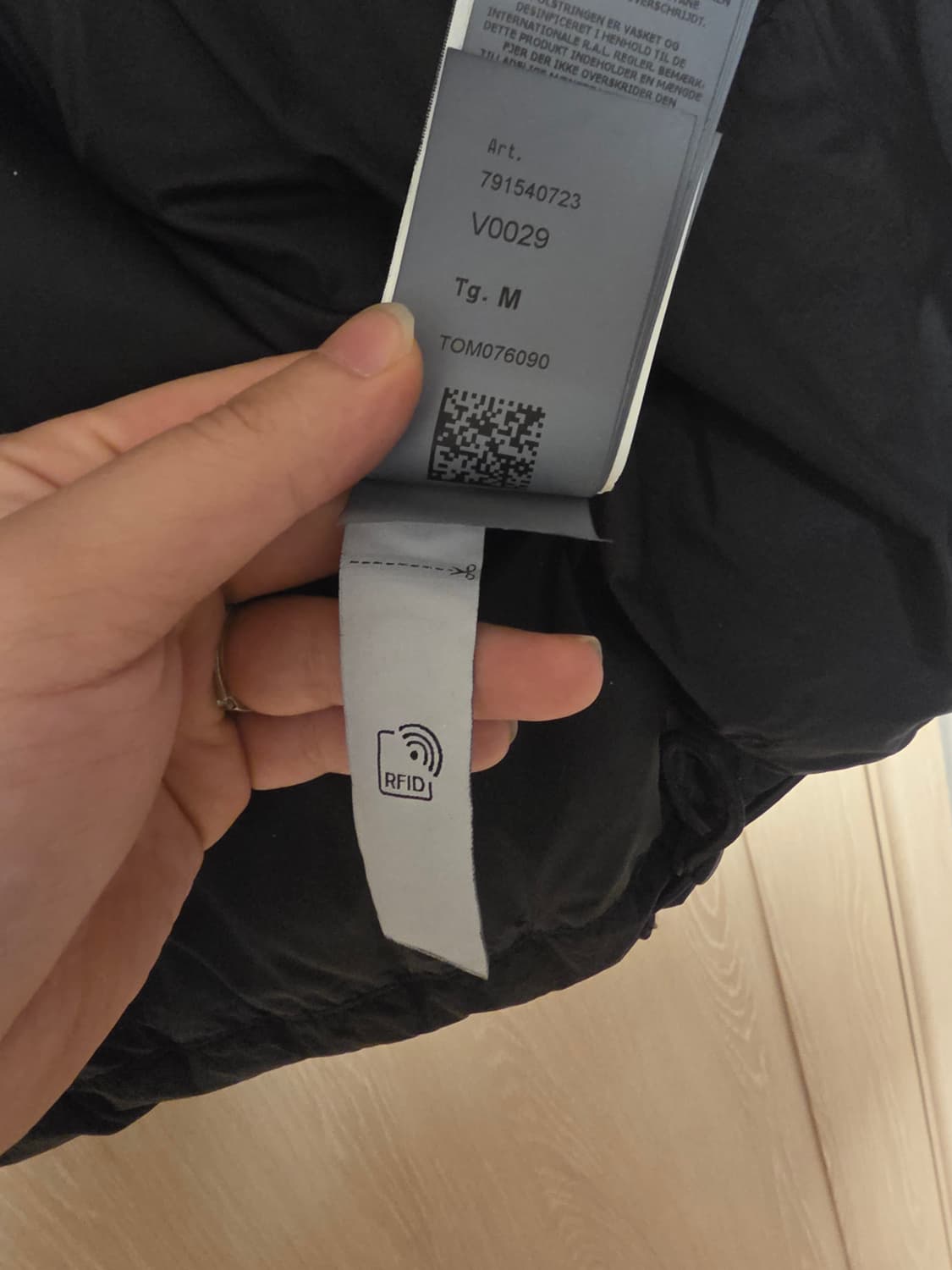 [M] 23FW 스톤아일랜드 크링클랩스 숏 다운 패딩 백화점 상품이미지8