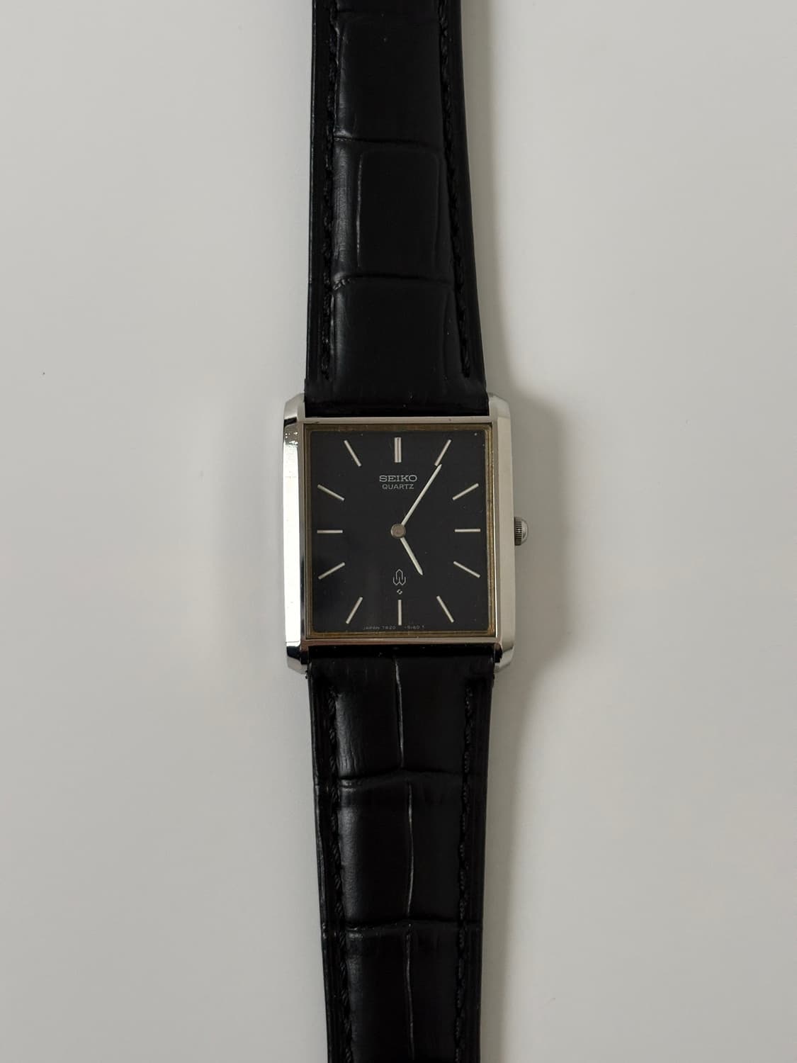 1980s Chariot Navy Dial Tank Quartz 상품이미지1