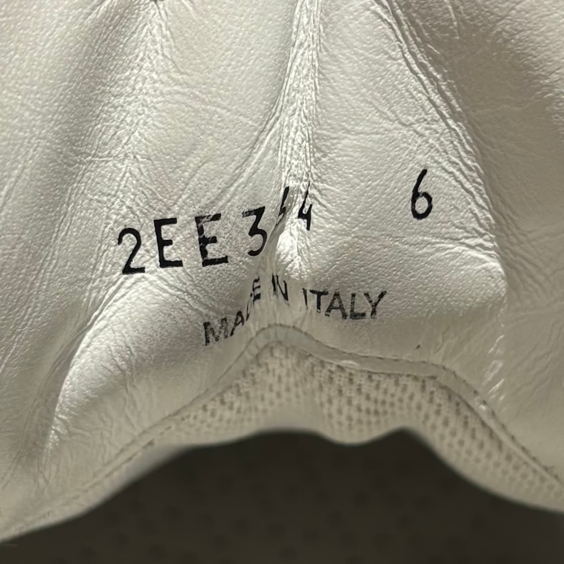 프라다 삼각로고 다운타운 스니커즈 상품이미지5