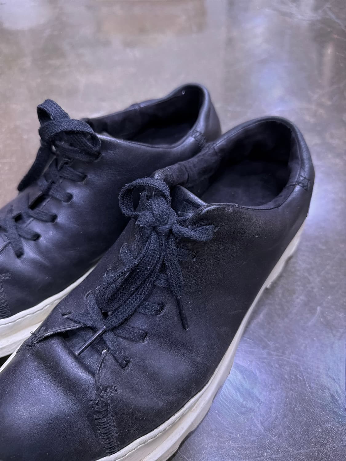 캠퍼 블루투스 블랙 화이트 스니커즈 슈즈 42(270) 상품이미지4