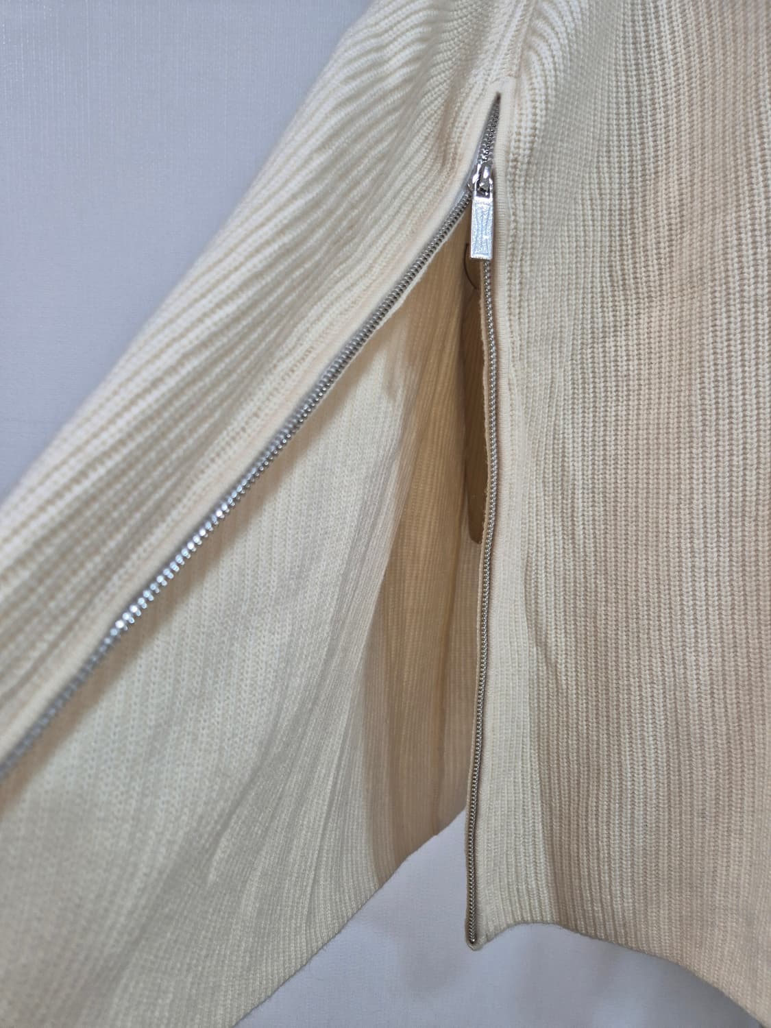 캐시미어100 케이프 스웨터  상품이미지6