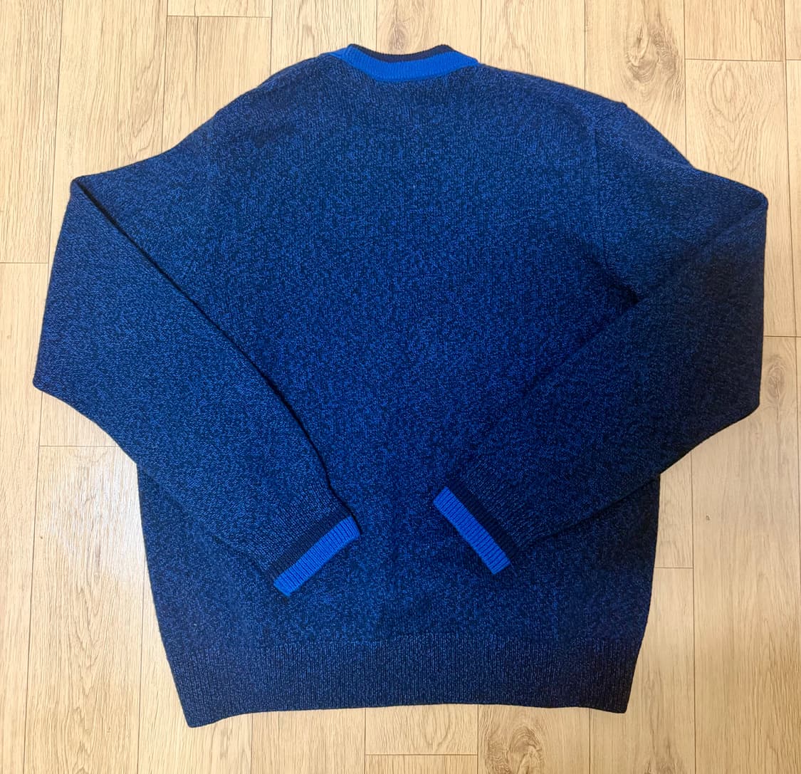 라코스테 가디건 판매합니다 상품이미지2