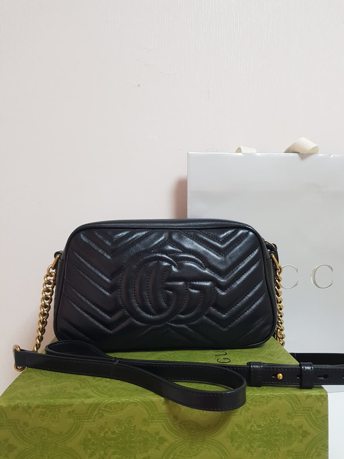 구찌 마틀라세 스몰 ㅡ 실착 5회 미만 상품이미지6