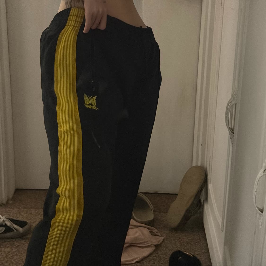 니들스 awge 트랙팬츠 상품이미지2