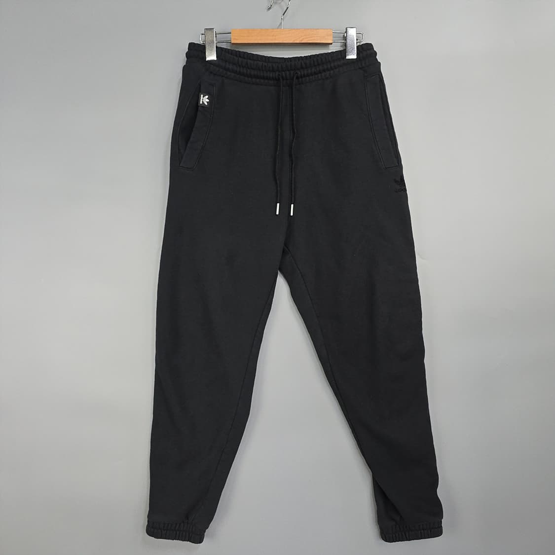 아디다스 오리지널스 에센셜 스냅 팬츠 M 상품이미지1