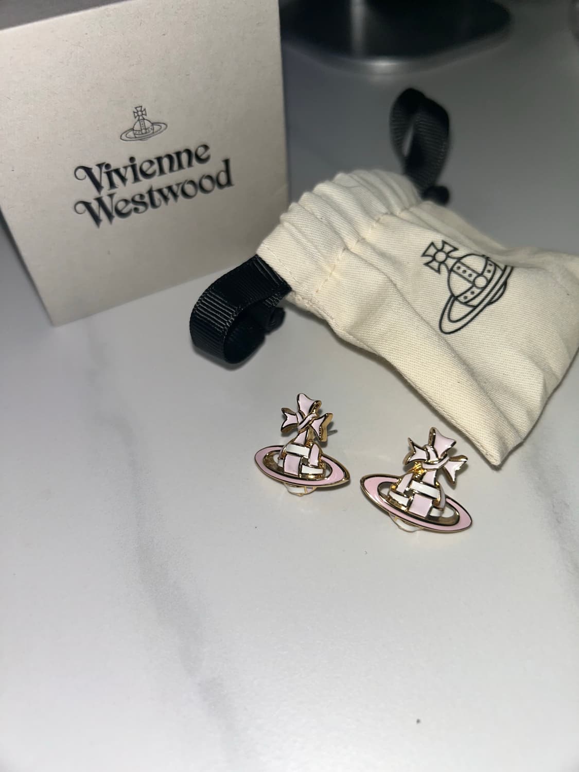비비안웨스트우드 핑크 귀걸이 상품이미지1