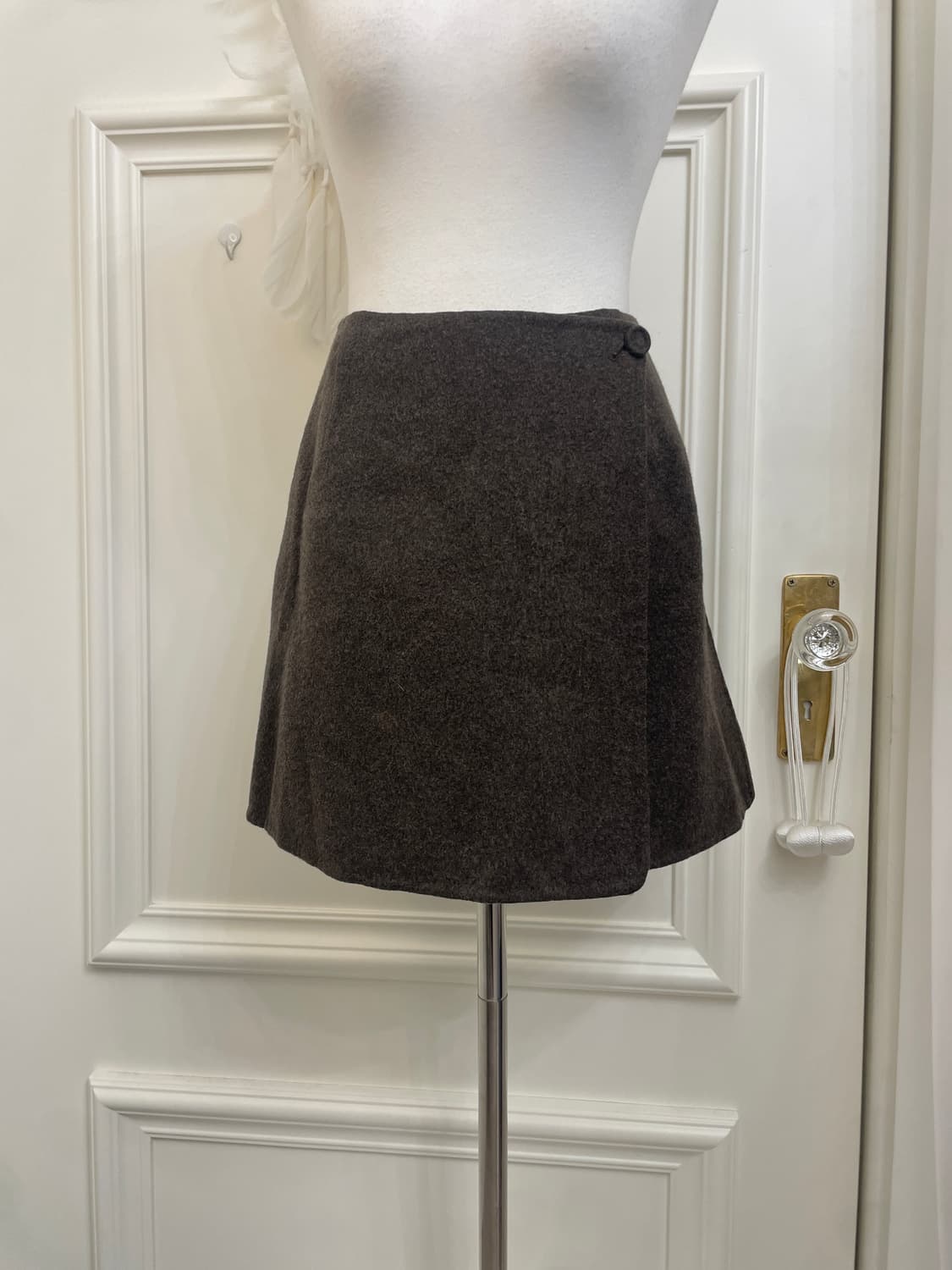 brown wool wrap mini skirt(size-F) 상품이미지5