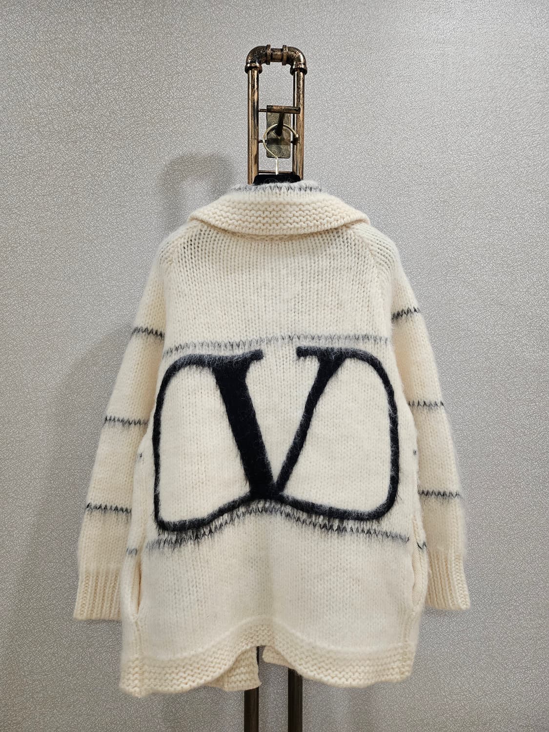 발렌티노 상품이미지1