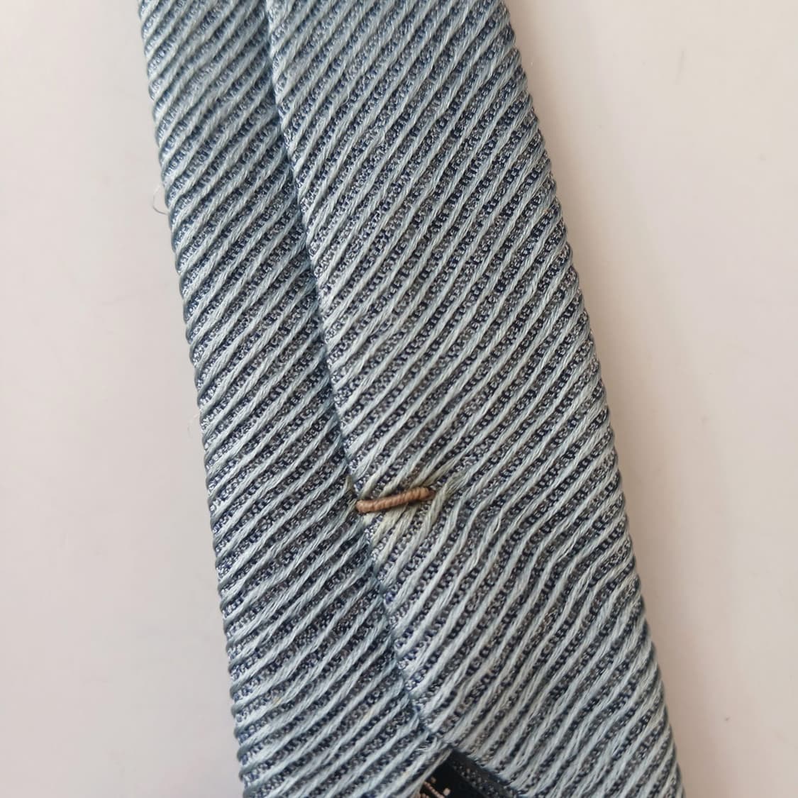 니나리치 실크 실버 텍스처 패턴 넥타이 9.9cm A등급 A19682
 상품이미지7