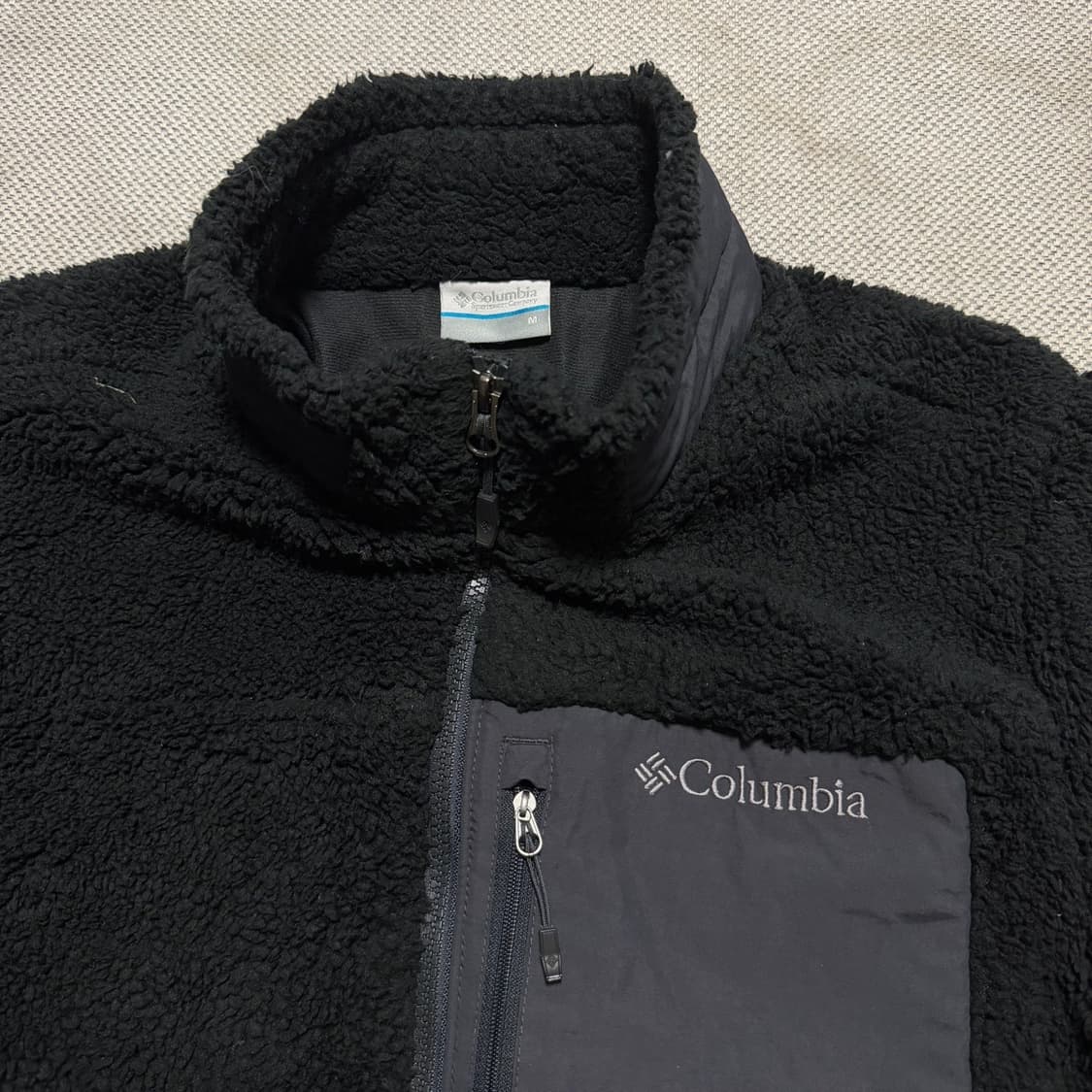 컬럼비아 블랙 뽀글이 플리스 상품이미지2