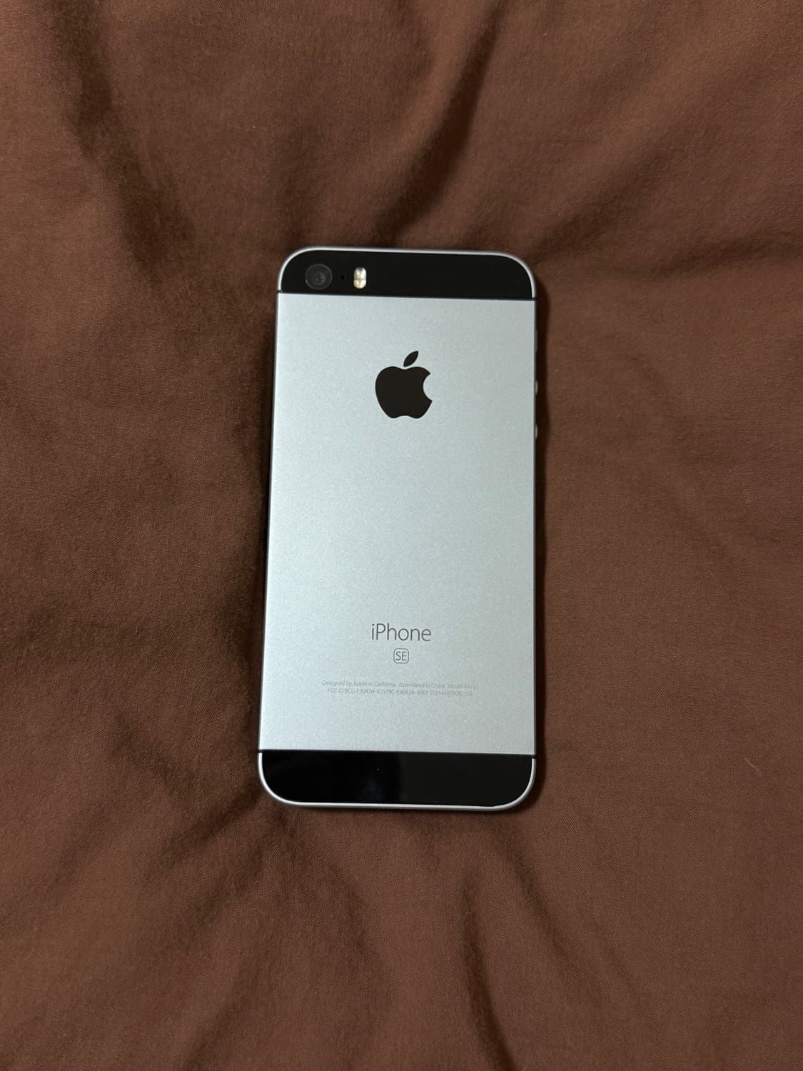 아이폰se 스페이스그레이(스그) 128gb 상품이미지1