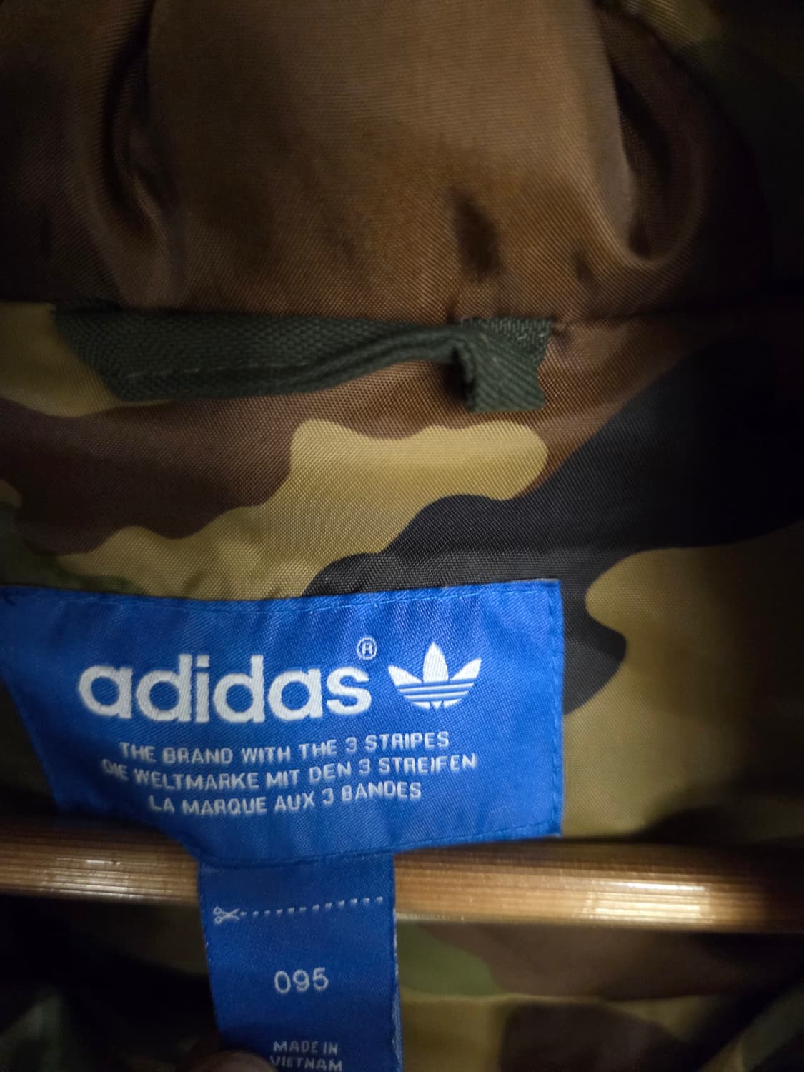 아디다스 다운패딩 상품이미지3