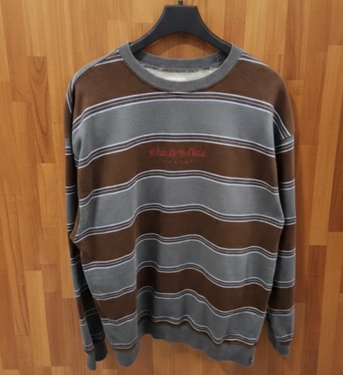 디스이즈네버댓 [민트급.정품] 맨투맨 자수 로고 xL(105-) 상품이미지1