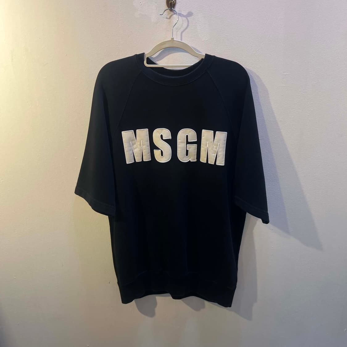 [S] MSGM 엠에스지엠 빅로고 반팔 스웻 티셔츠 상품이미지1