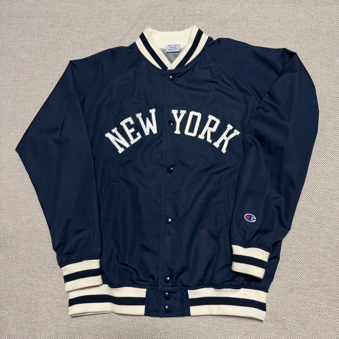 챔피온 뉴욕 나일론 바시티 자켓 상품이미지1