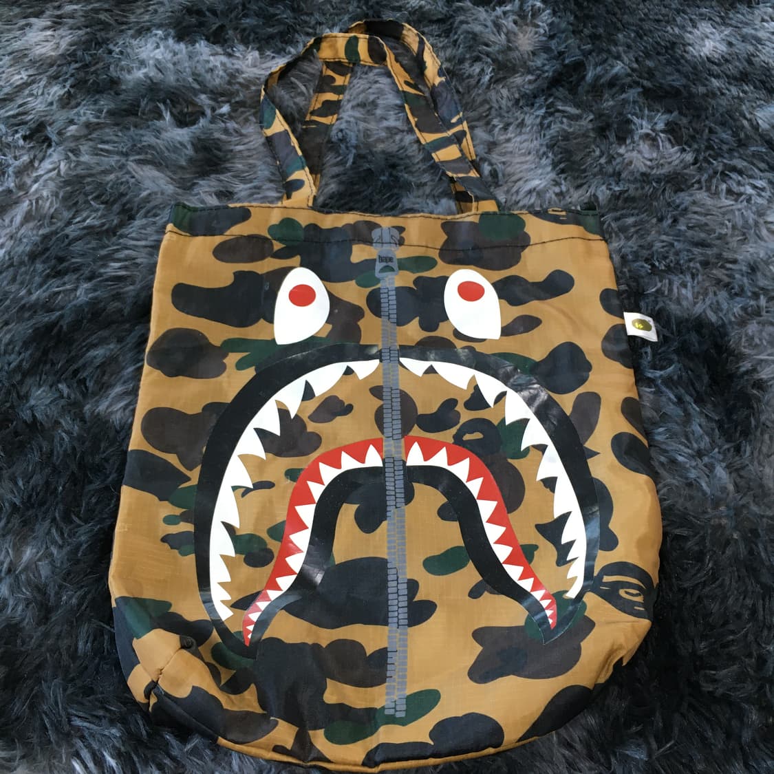 투티/A0 BAPE 베이프 숄더 에코백 상품이미지1