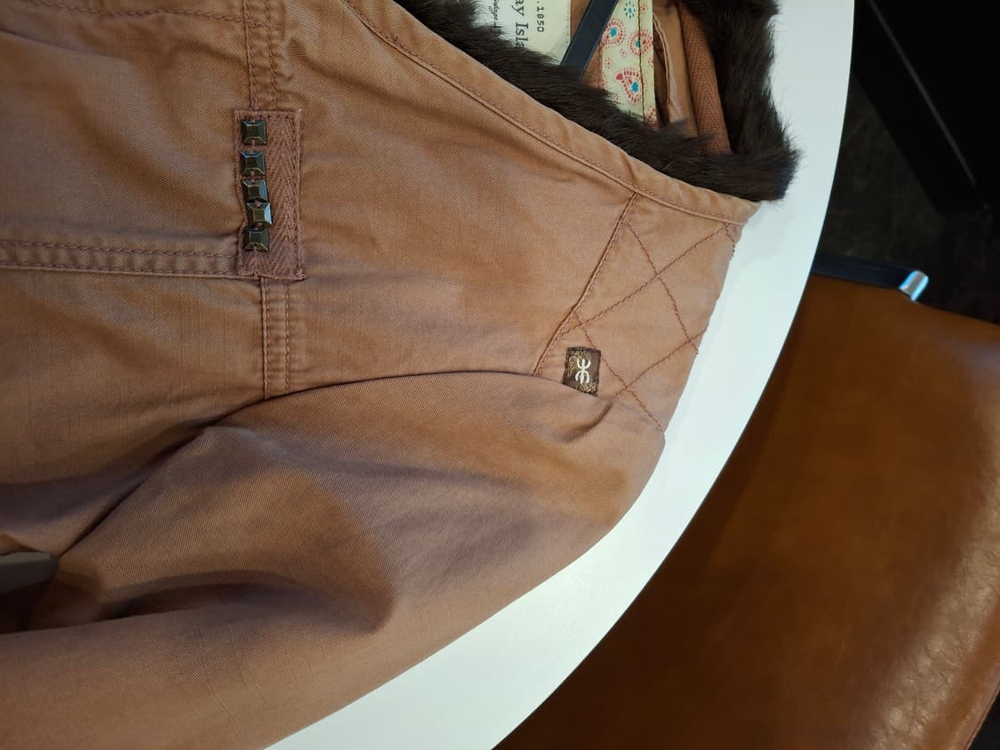 (마지막특가) 써스데이아일랜드 자켓 s 상품이미지3