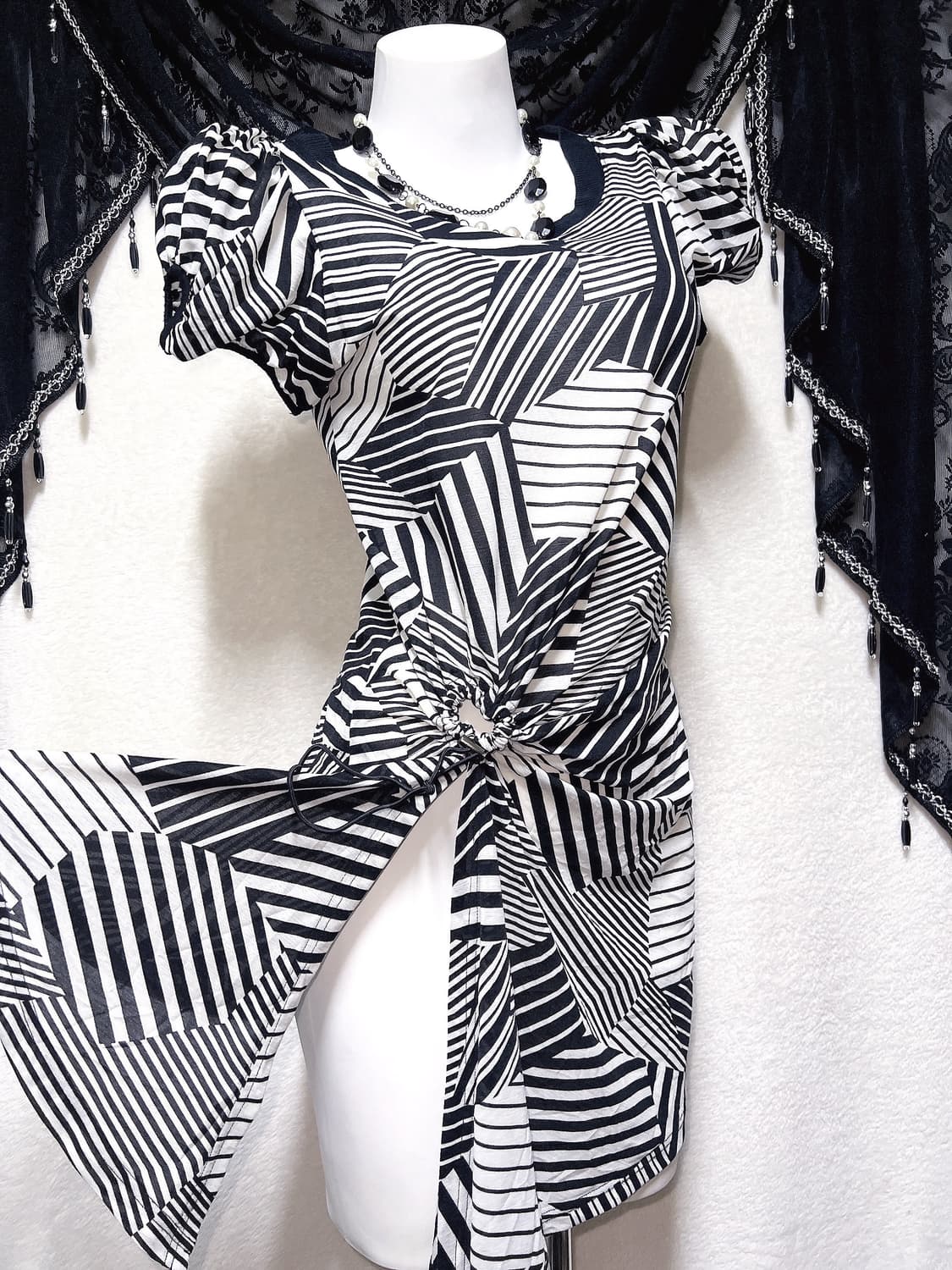 오네갸루 히메 기하학패턴 매듭셔링 퍼프숄더 미니원피스 아게하 헤이세이 상품이미지3