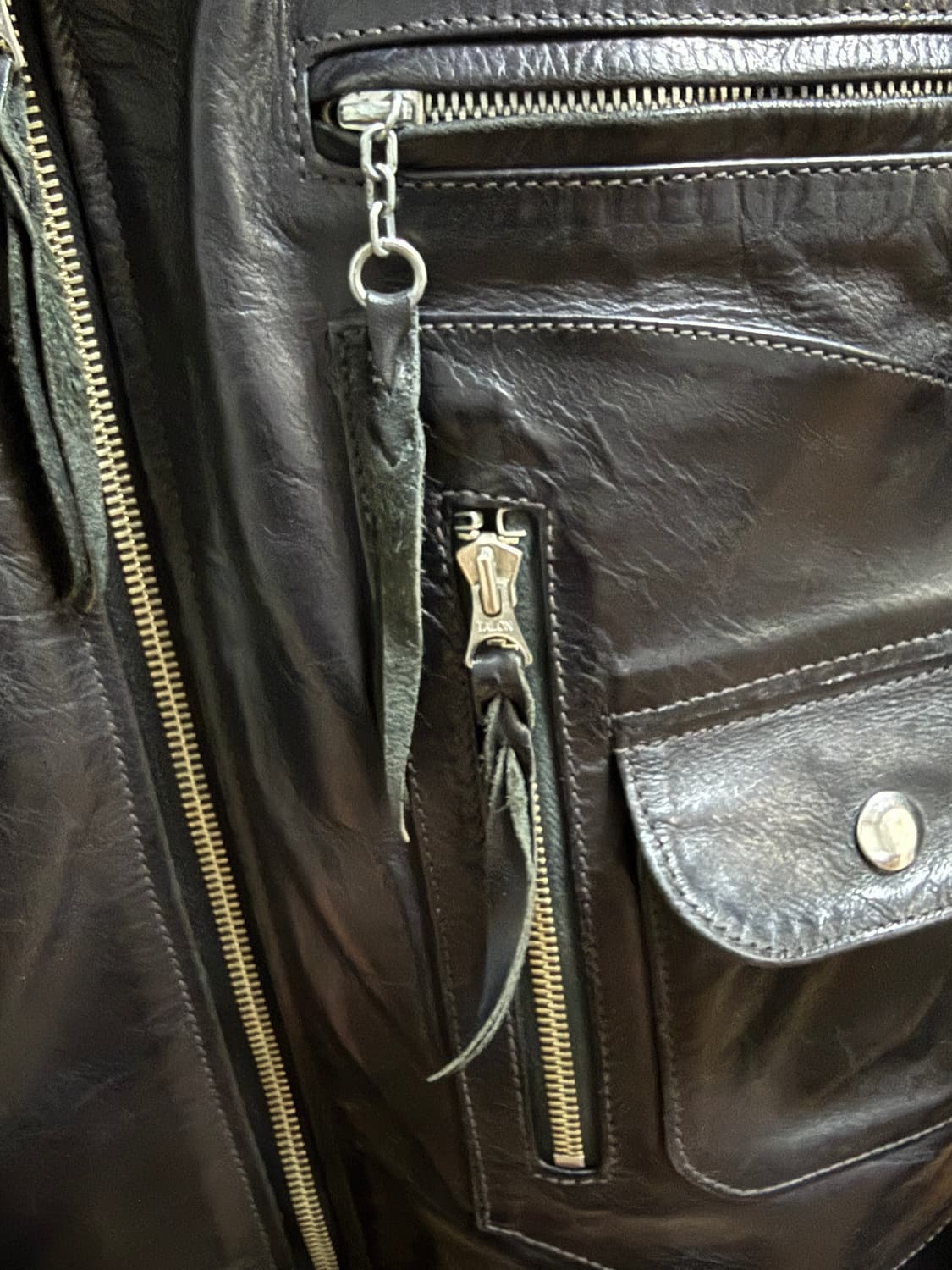 E.L.M.C 로드스타 38사이즈 판매 상품이미지3