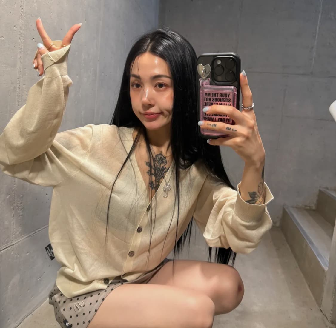 미스테리어스호텔 SEE-THROUGH LOGO BL 상품이미지4