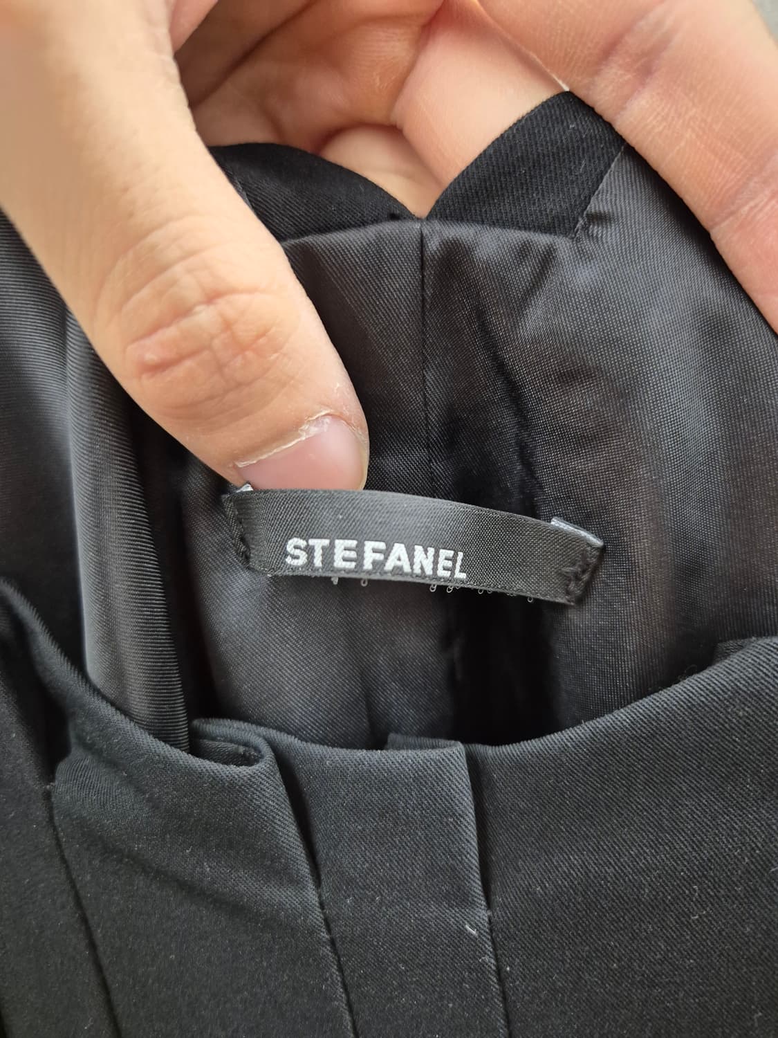 STEFANEL 블랙 플리츠 원피스 85 상품이미지4