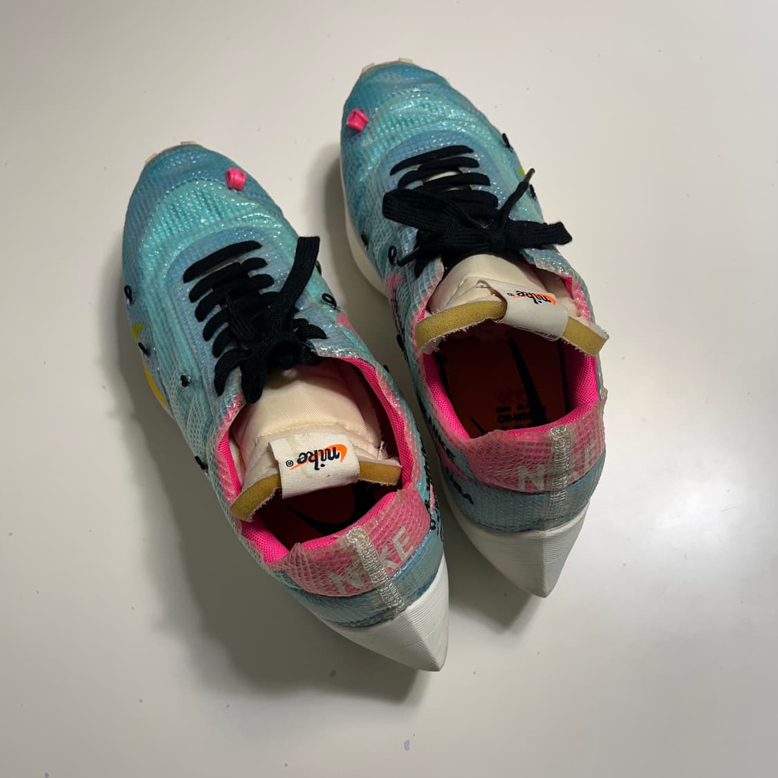 나이키 x 오프화이트 베이퍼스트릿 폴러라이즈드 블루 상품이미지4