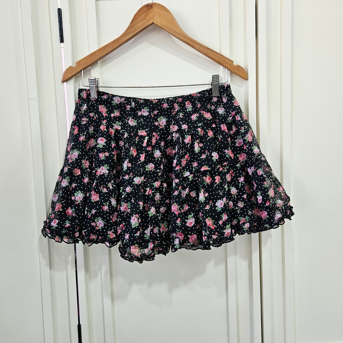 블랙 플라워 도트 미니 스커트 상품이미지1